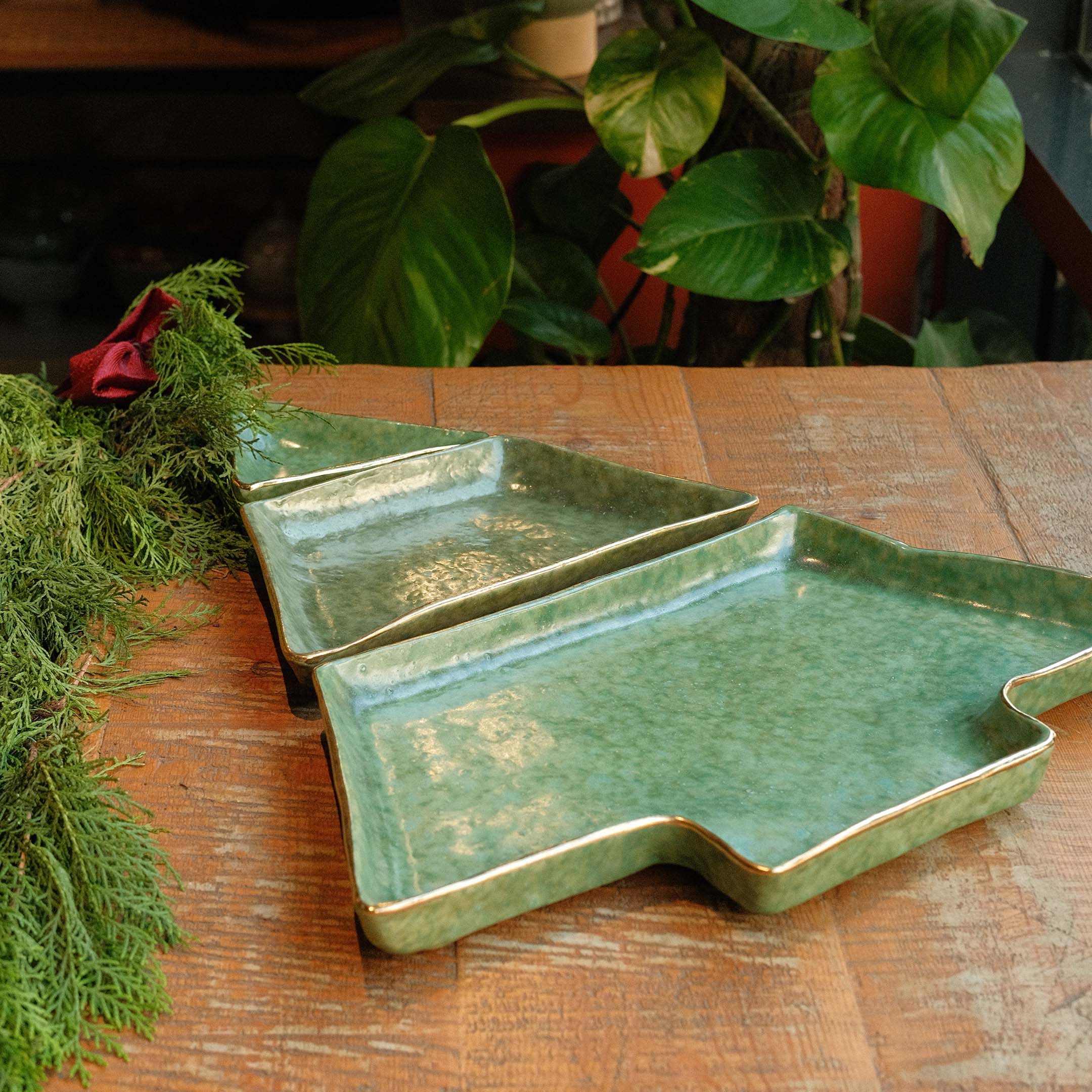 Heart Of Christmas Platter