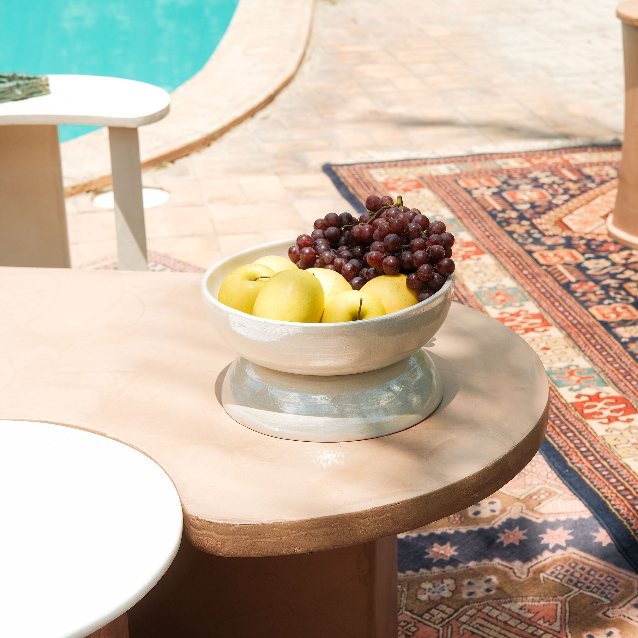 Seated Dish