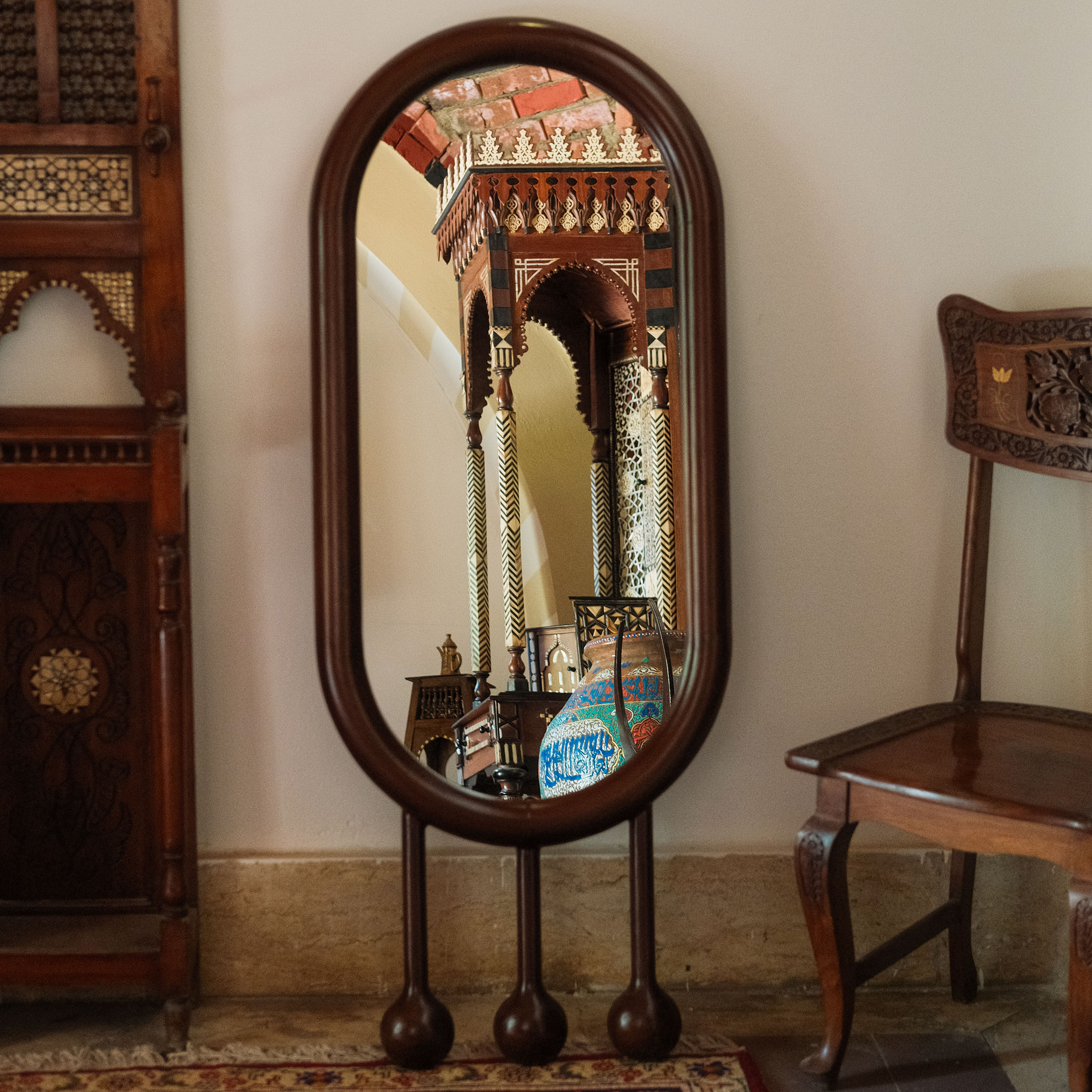 Fon Mirror