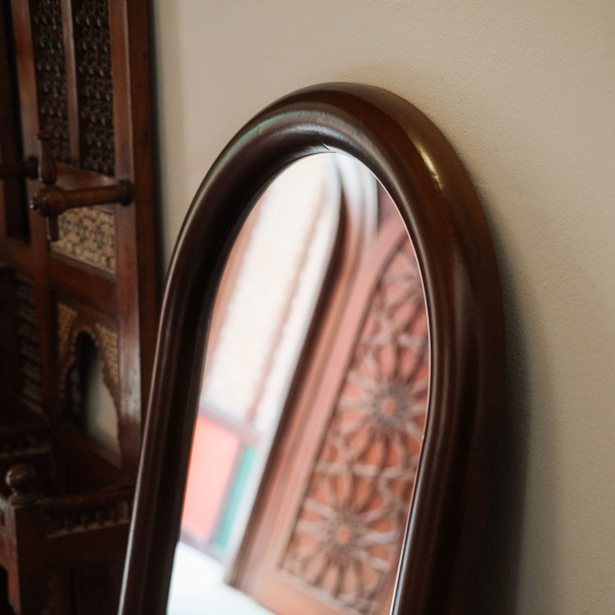 Fon Mirror