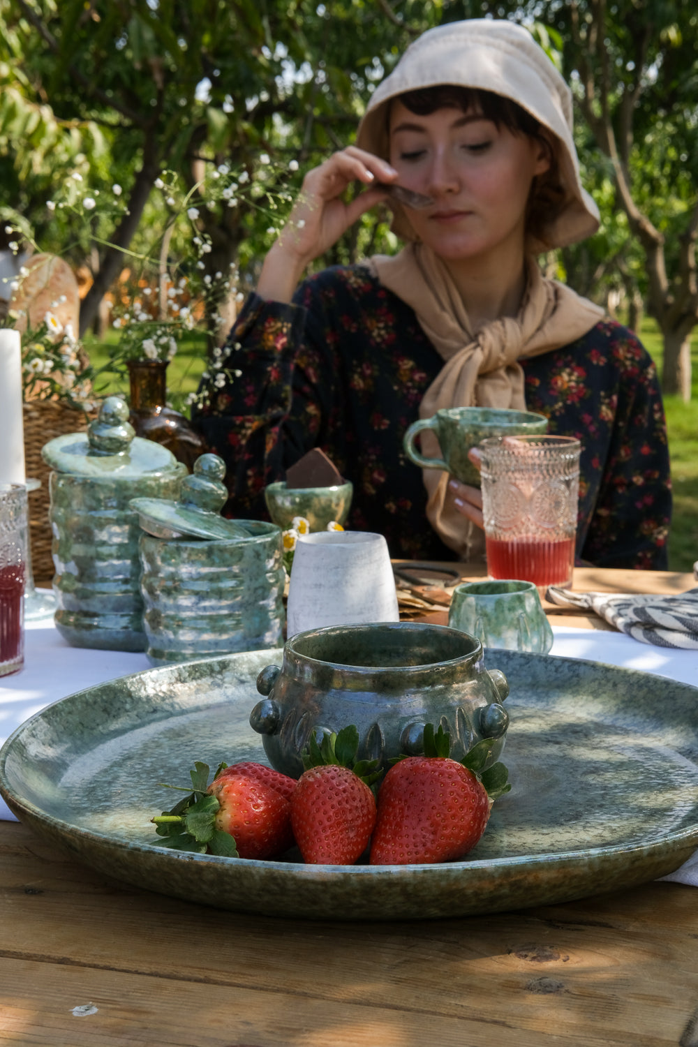 Medium island platter