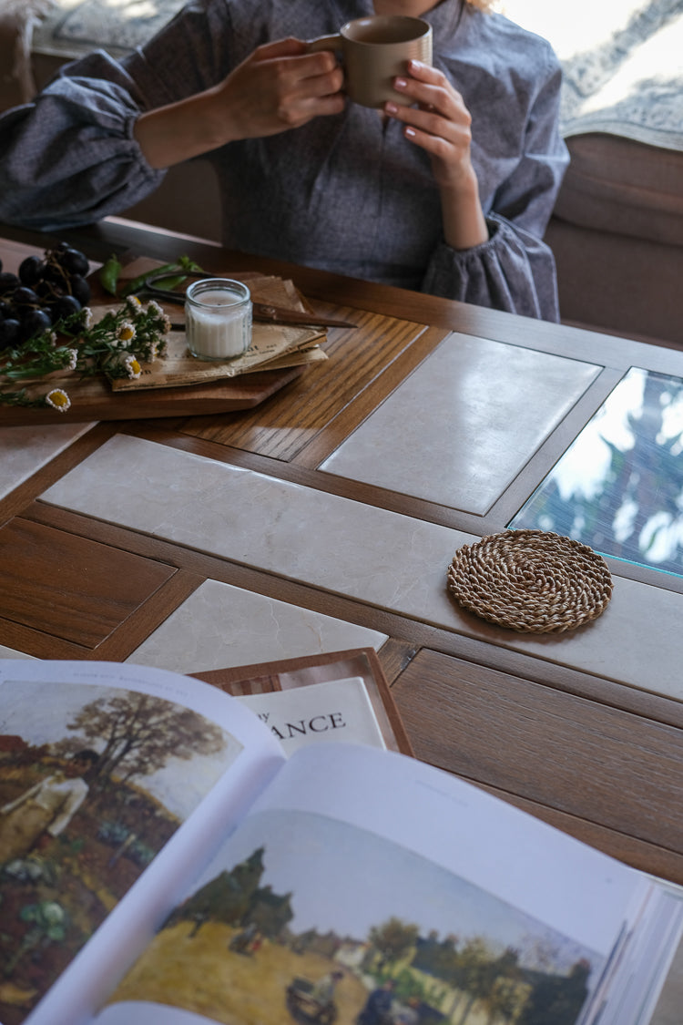 Yelika 2.0 coffee table