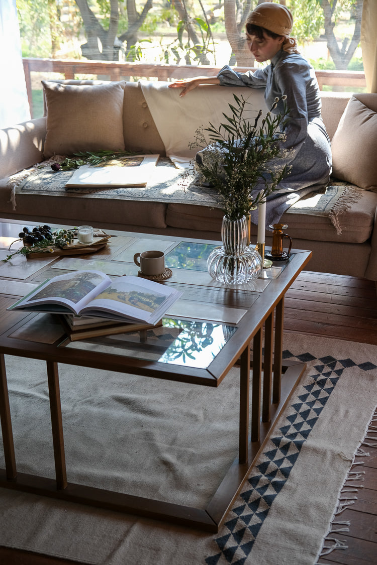 Yelika 2.0 coffee table