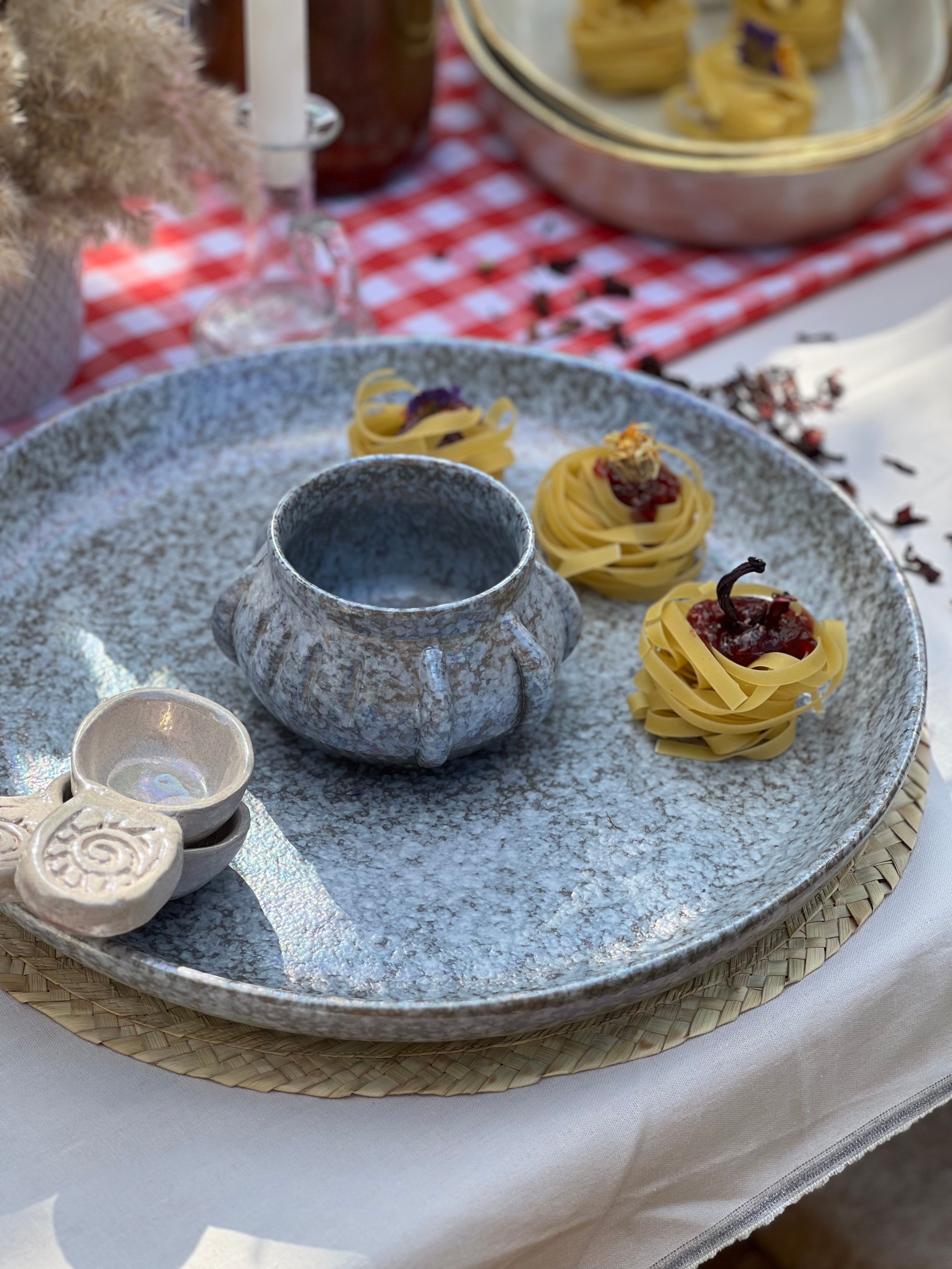 Medium island platter