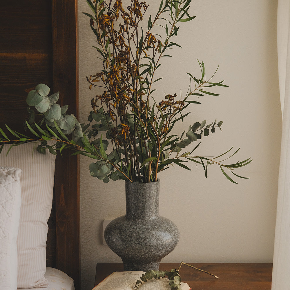 Hiba Ceramic Vase - Shell Grey