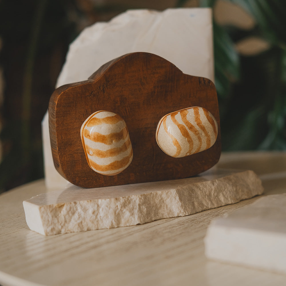 Oval Ceramic Knobs Set- Coral