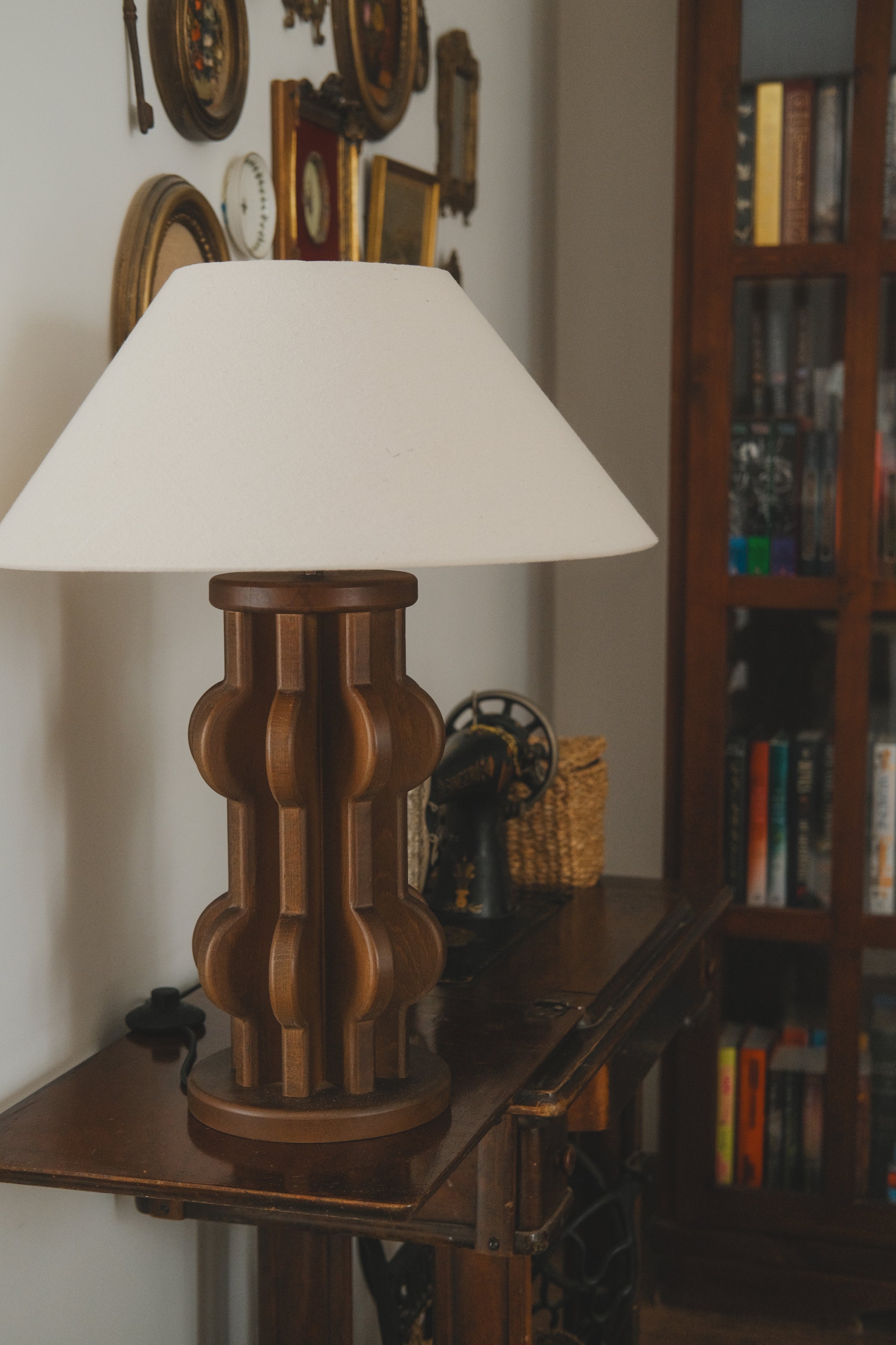 Beech Wood •Ebon• Table Lamp