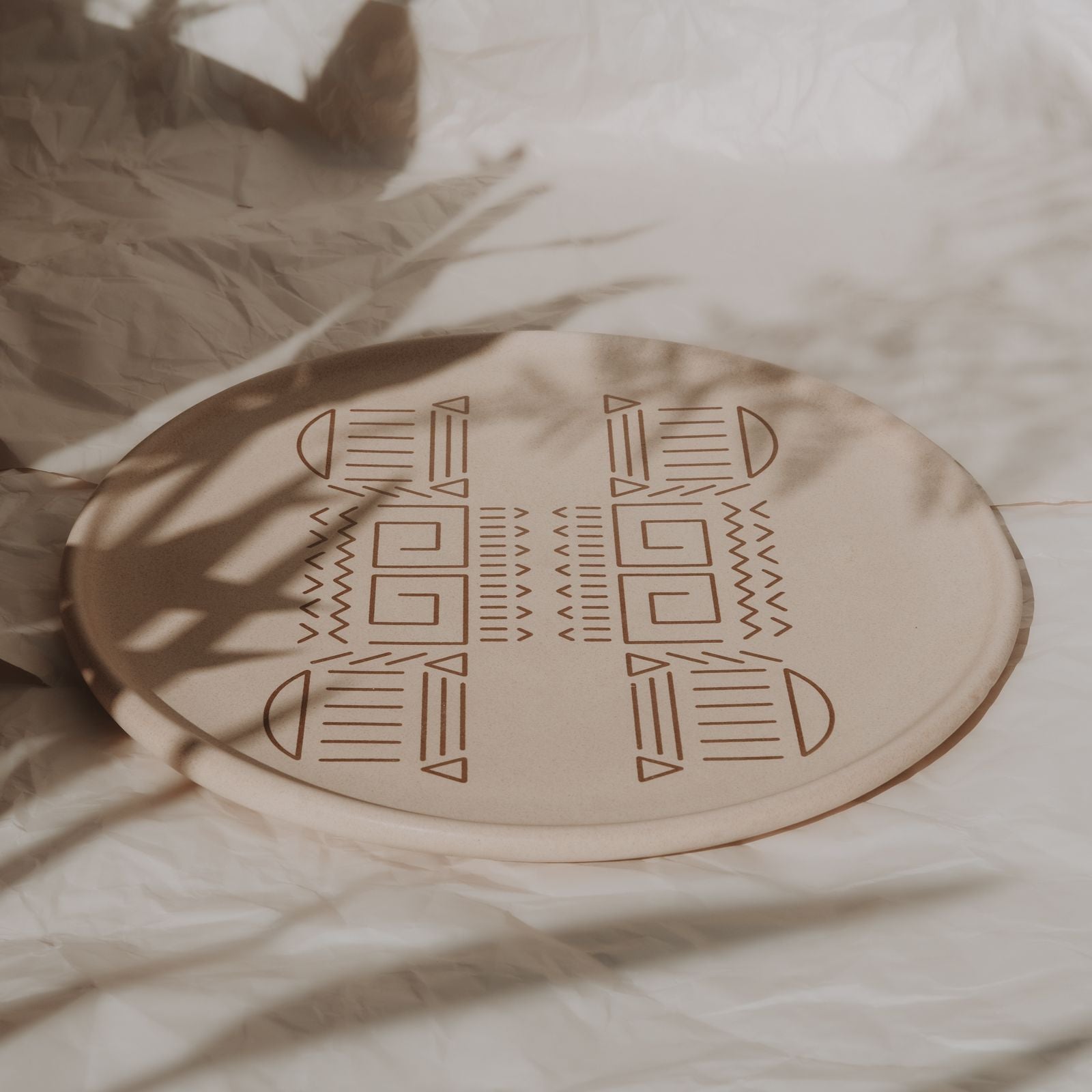 Temple round serving dish