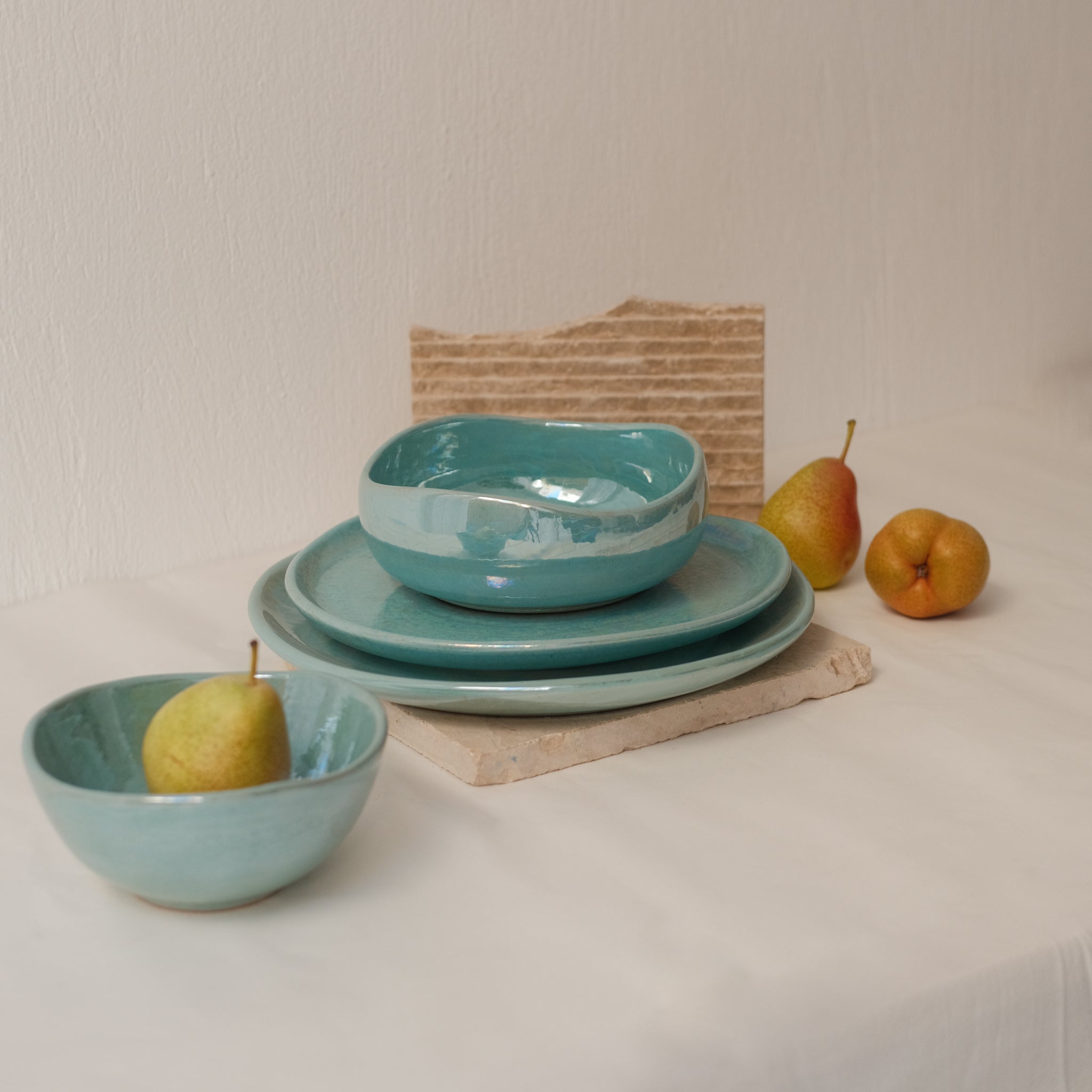 Irregular dinner set