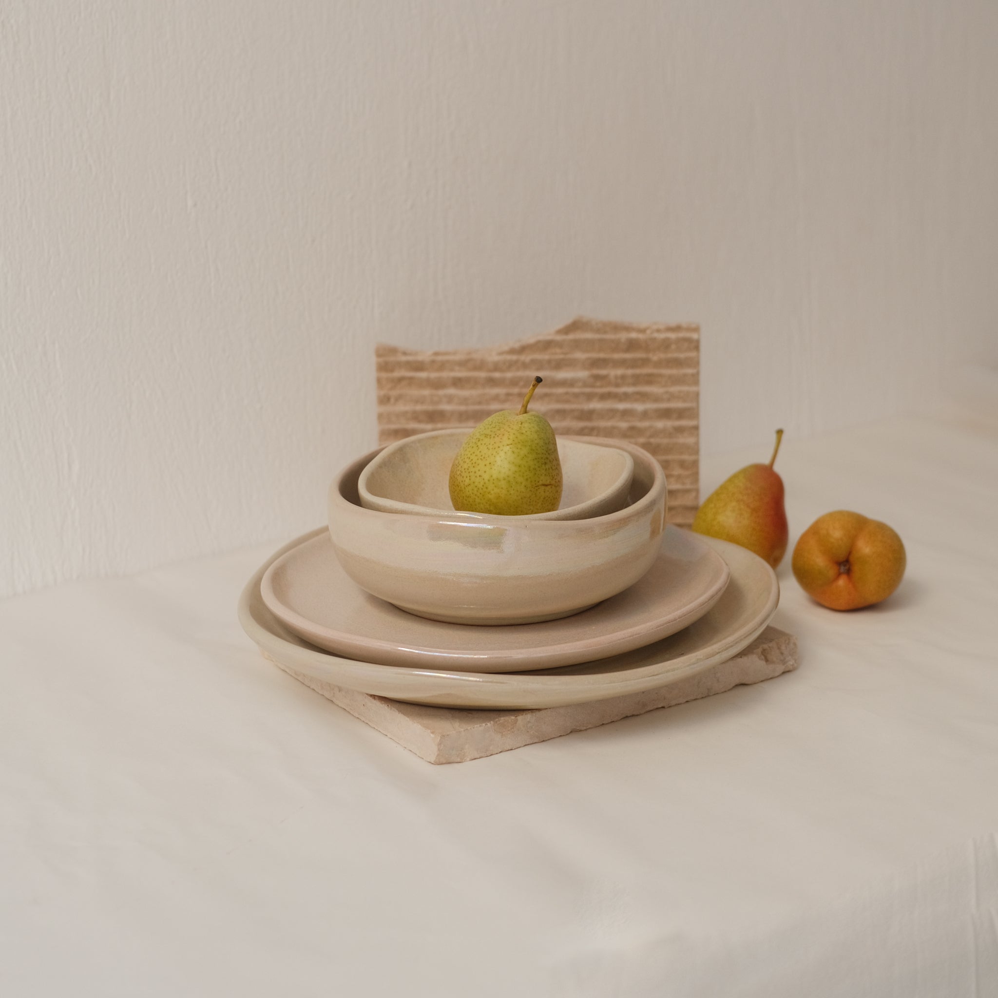 Irregular dinner set