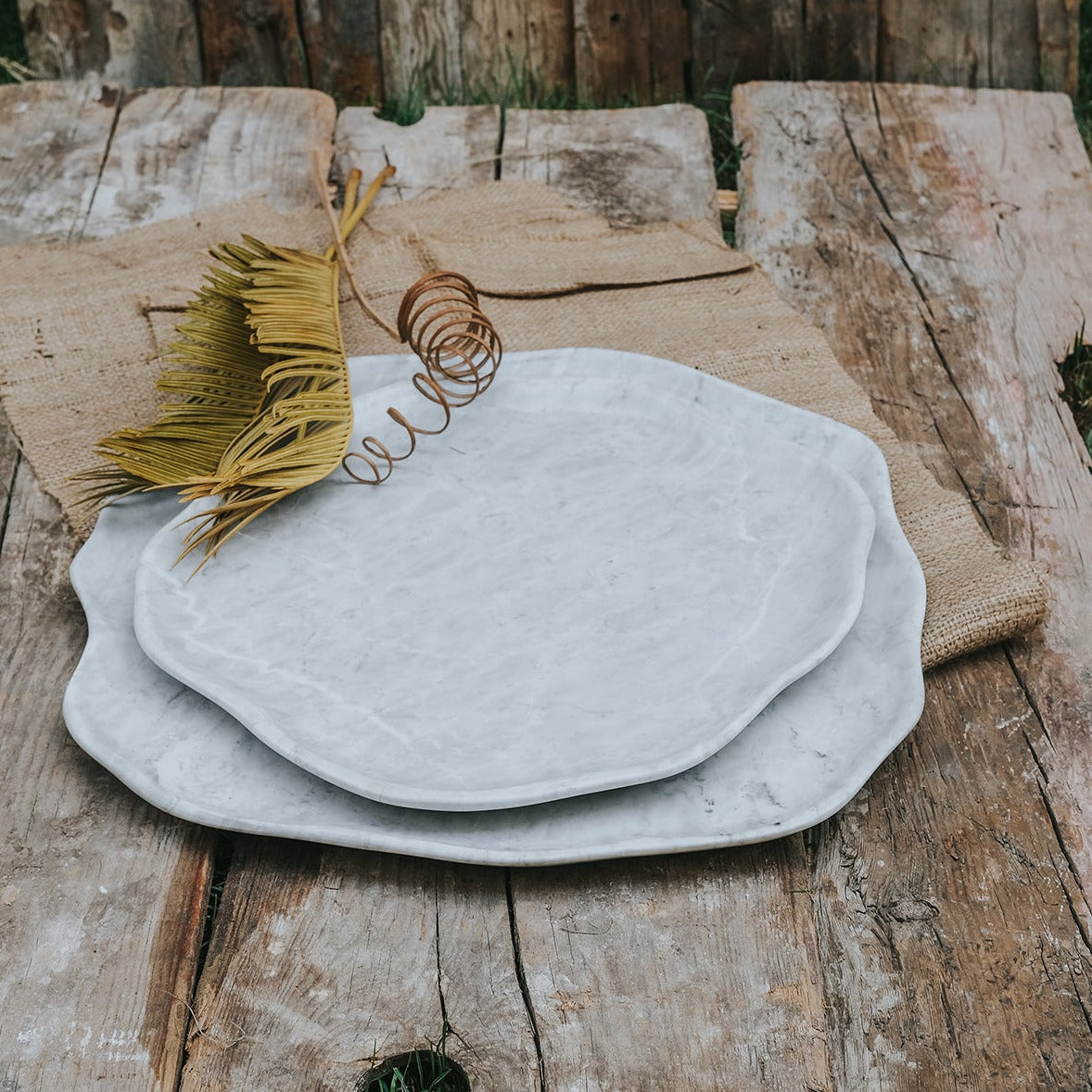 Marble irregular serving set