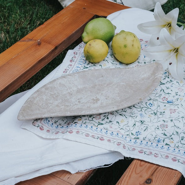 Marble leaf platter