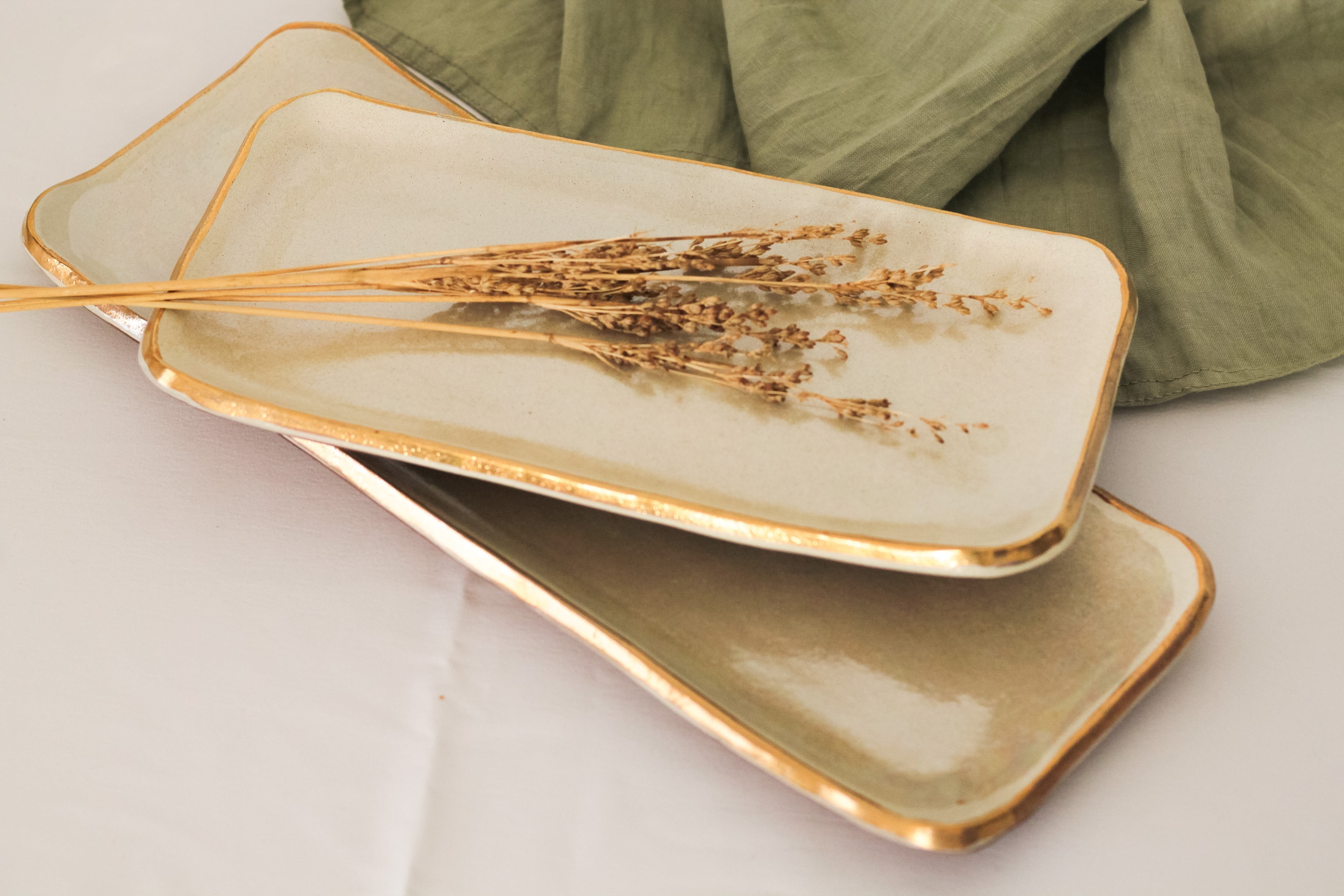 40 CM Rectangular platter
