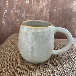 Curved Mug With Gold