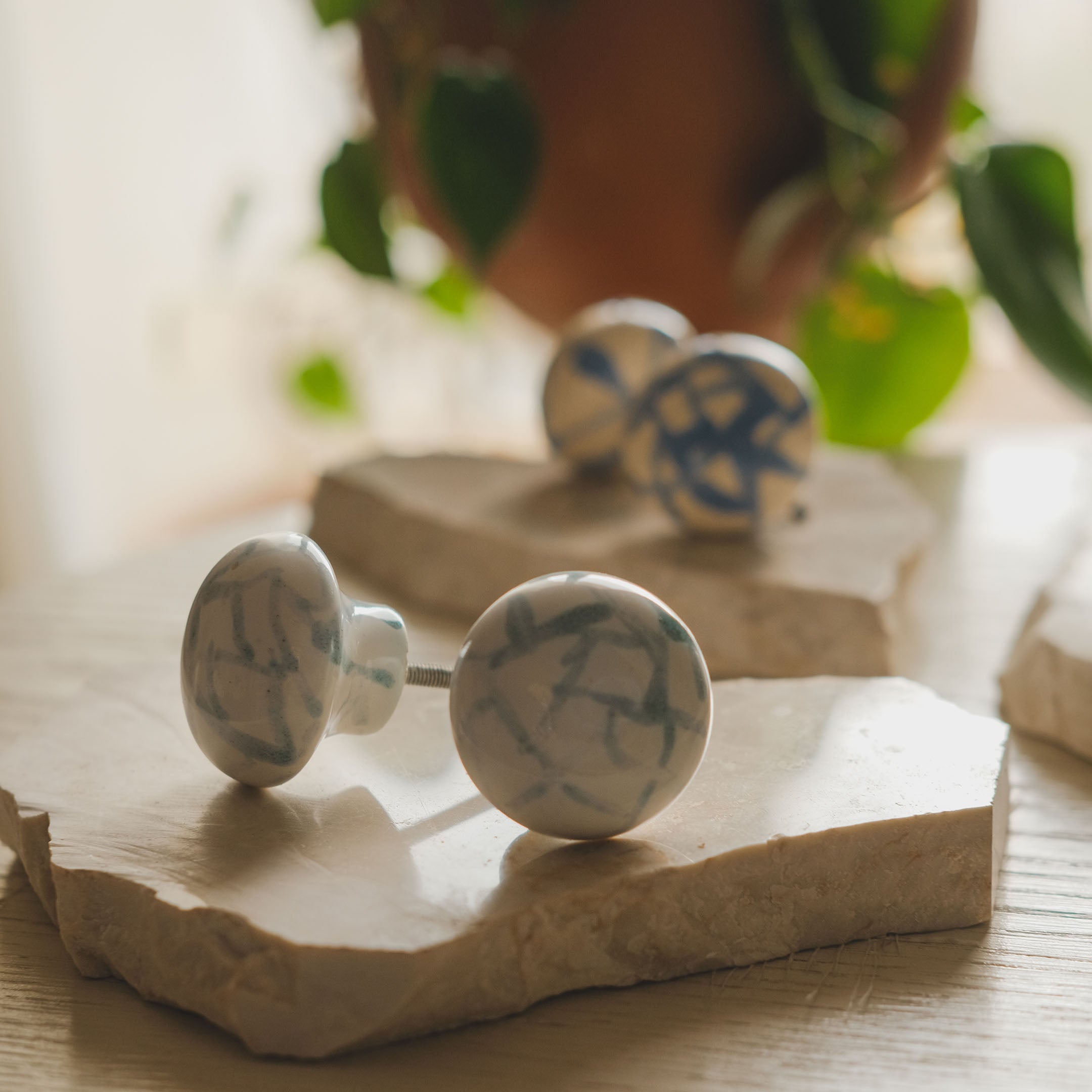 Round Ceramic Knobs Set- Ocean