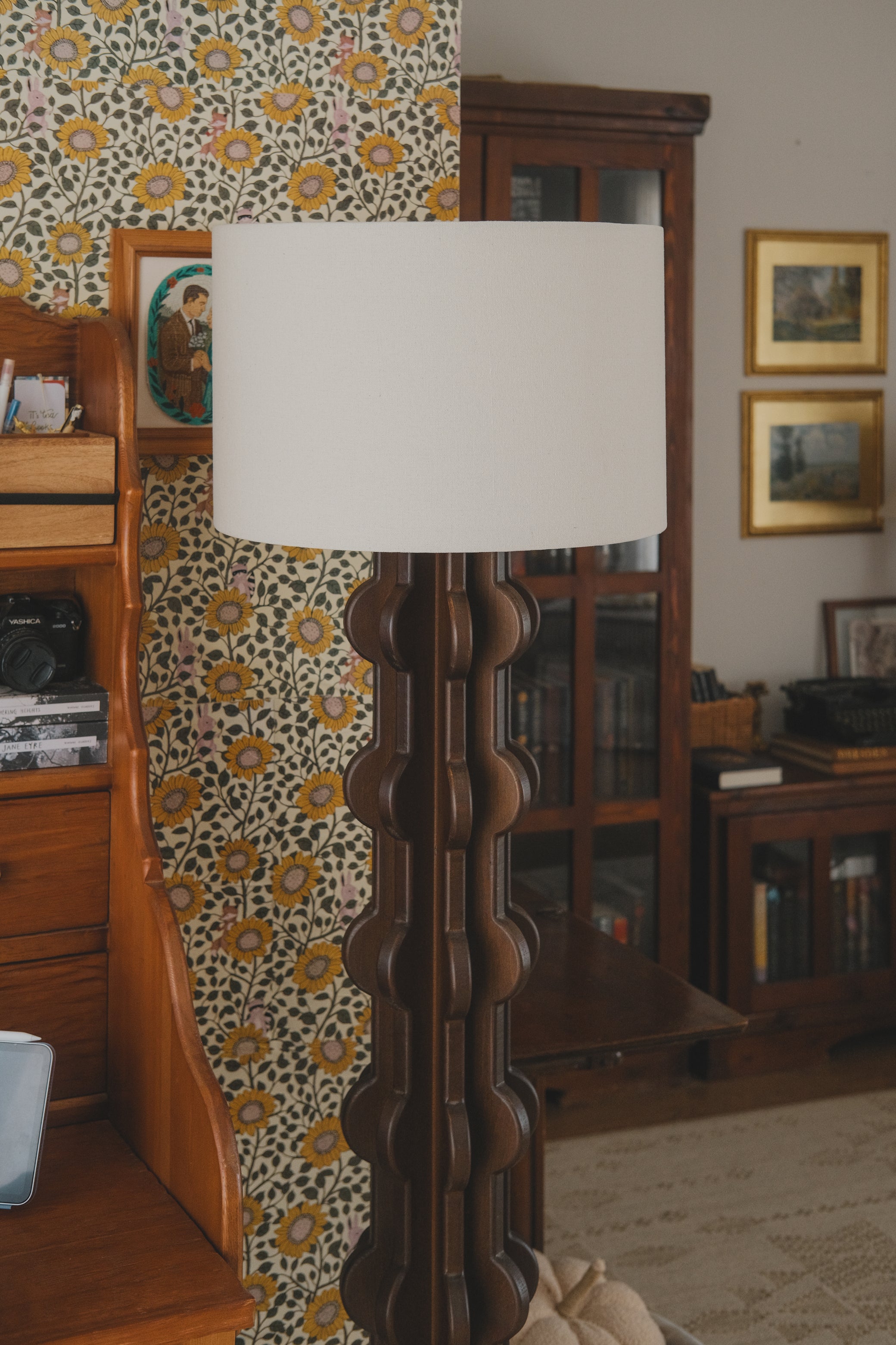 Beech Wood •Ebon• Floor Lamp